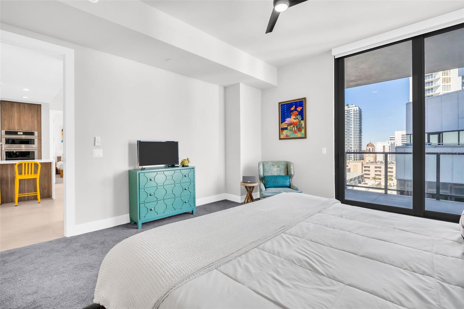 301 1ST ST S #1404, ST PETERSBURG, FL, 33701