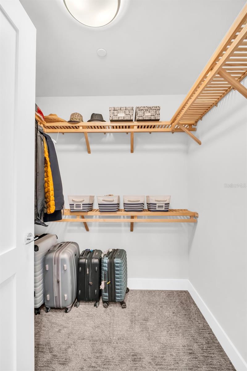 301 1ST ST S #1404, ST PETERSBURG, FL, 33701