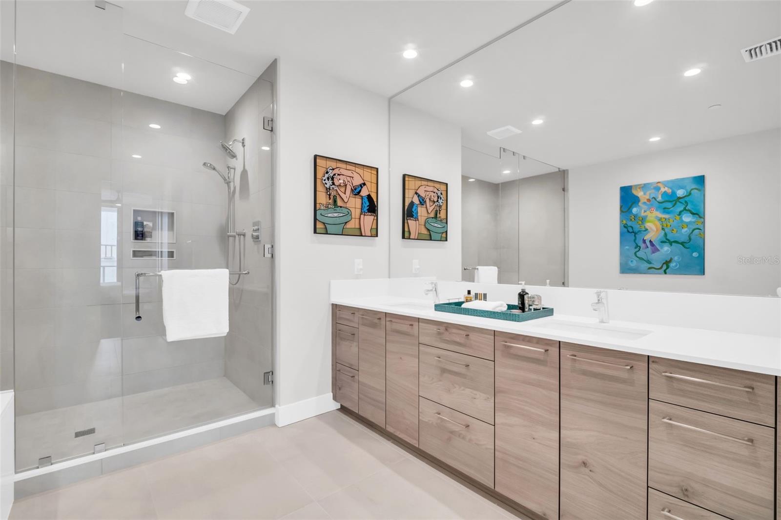 301 1ST ST S #1404, ST PETERSBURG, FL, 33701