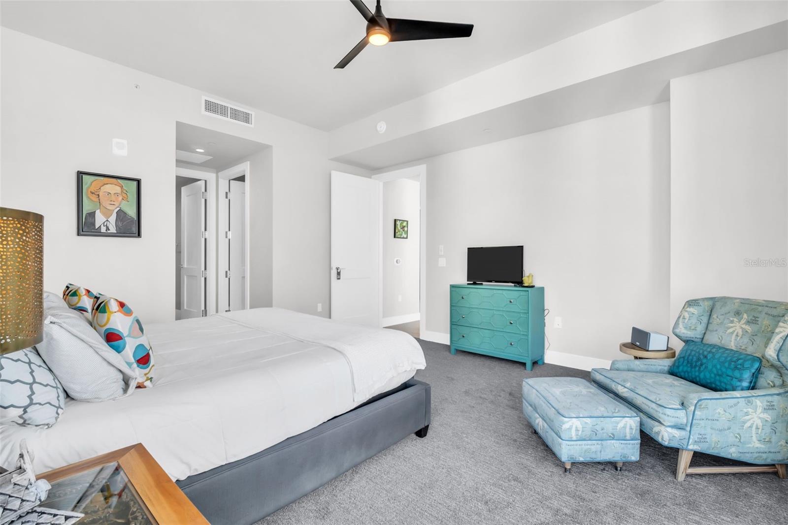 301 1ST ST S #1404, ST PETERSBURG, FL, 33701