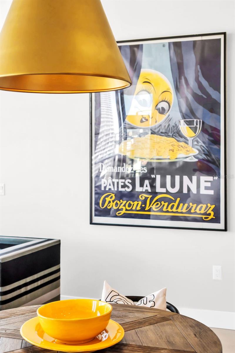 301 1ST ST S #1404, ST PETERSBURG, FL, 33701