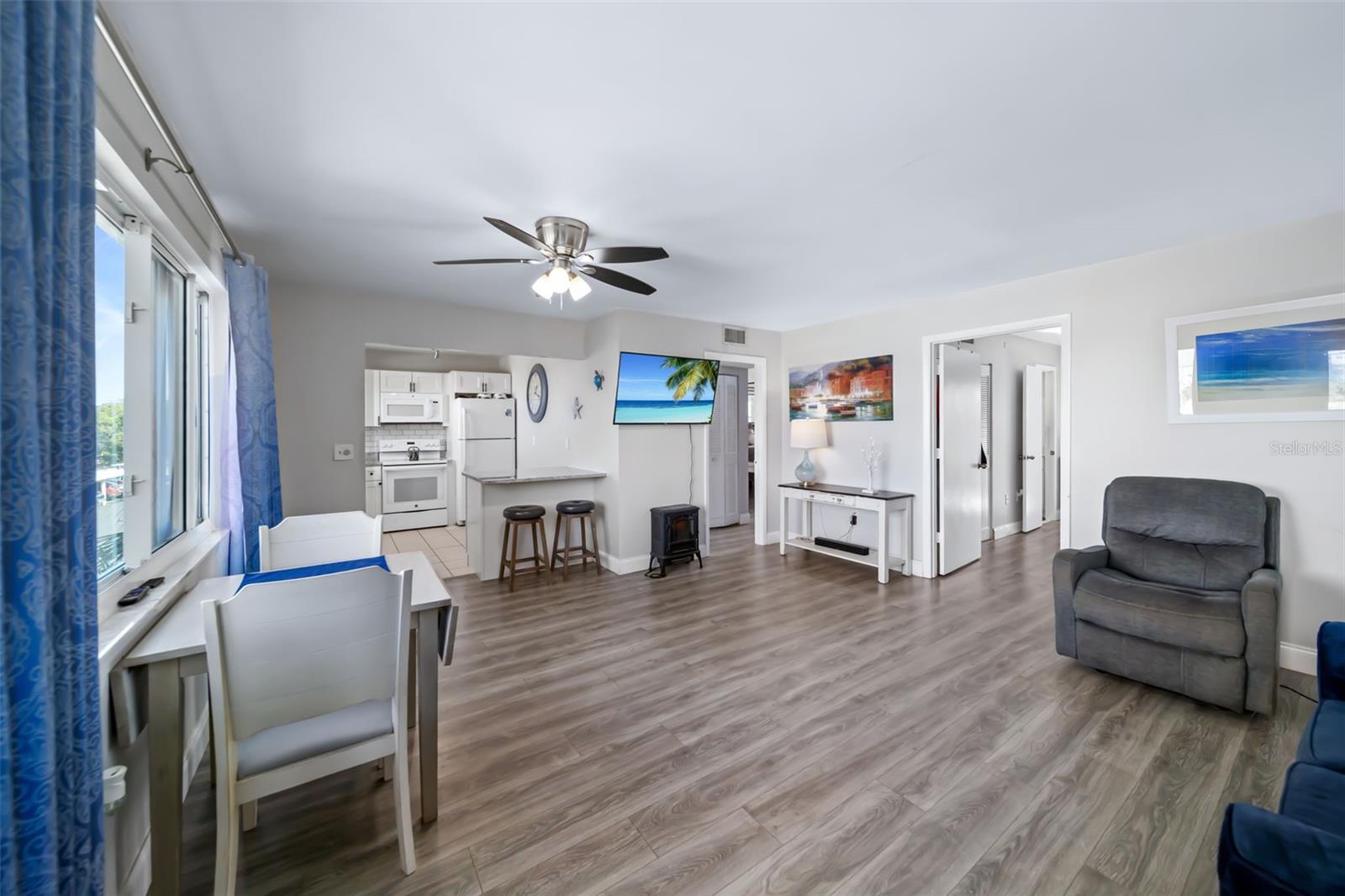 4460 IRONWOOD CIR #301A, BRADENTON, FL, 34209