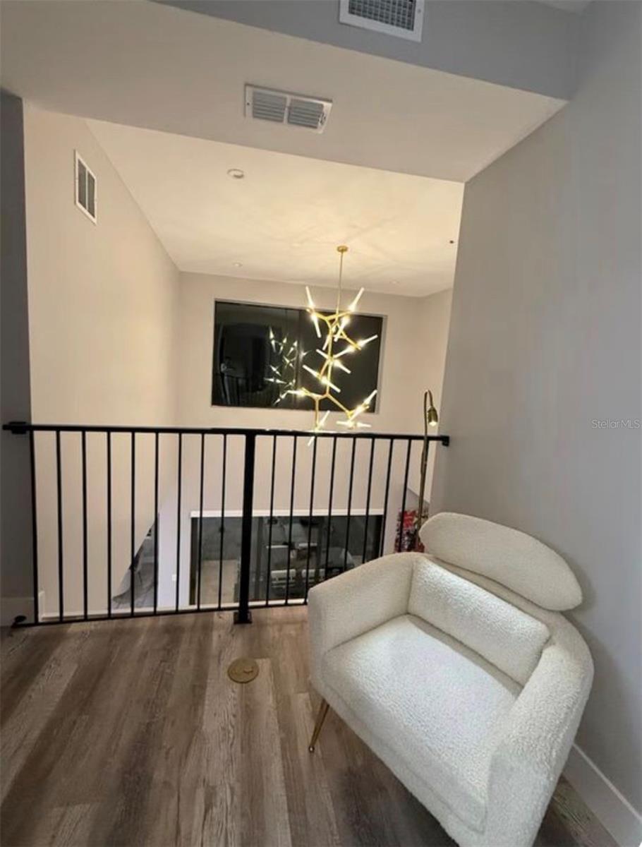 1642 TRIANGLE AVE, ORLANDO, FL, 32806