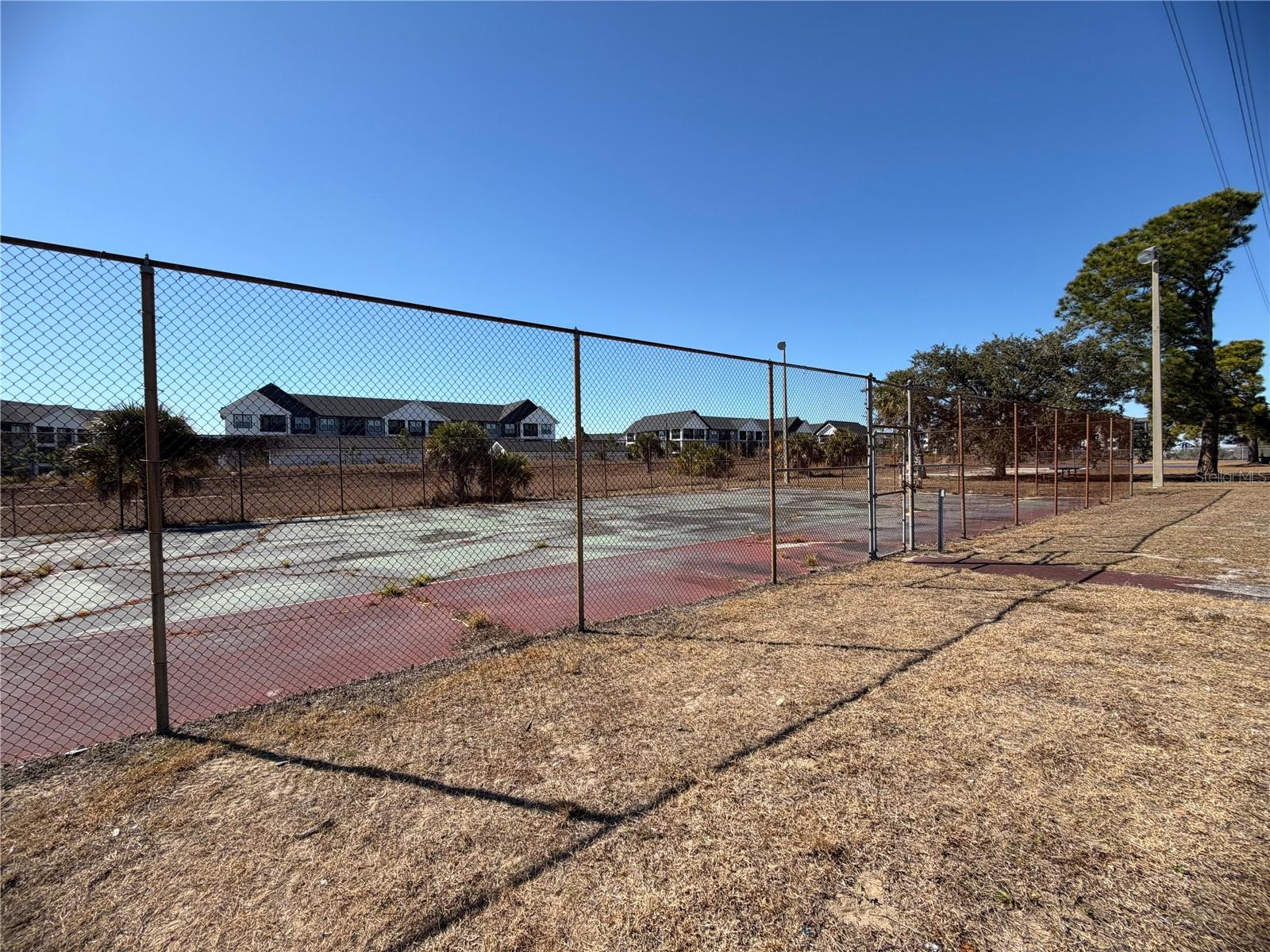 O6378956 Property Photo