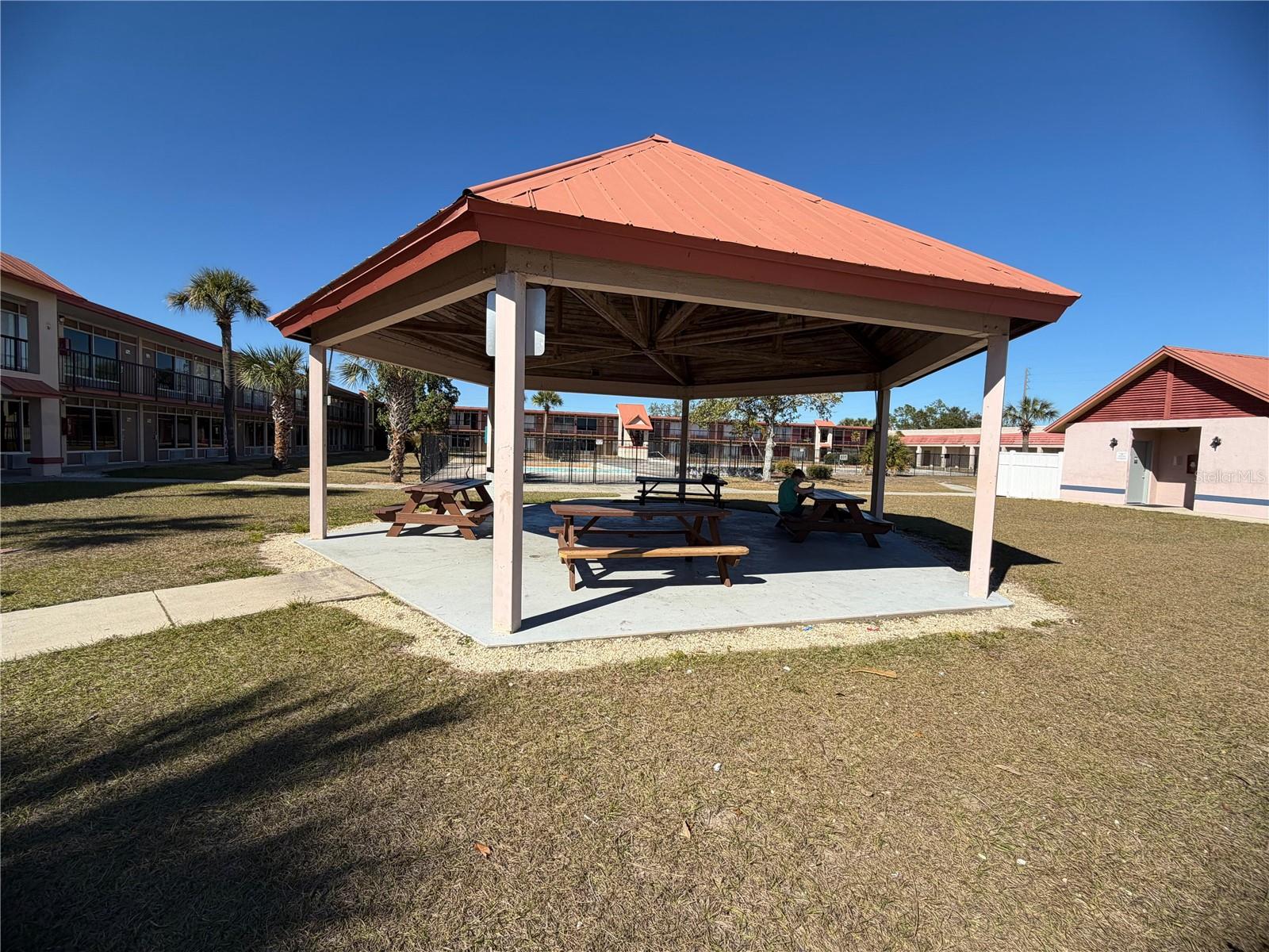 O6378956 Property Photo