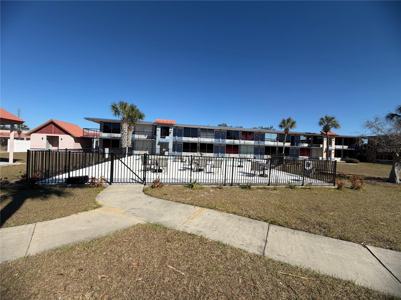 O6378956 Property Photo