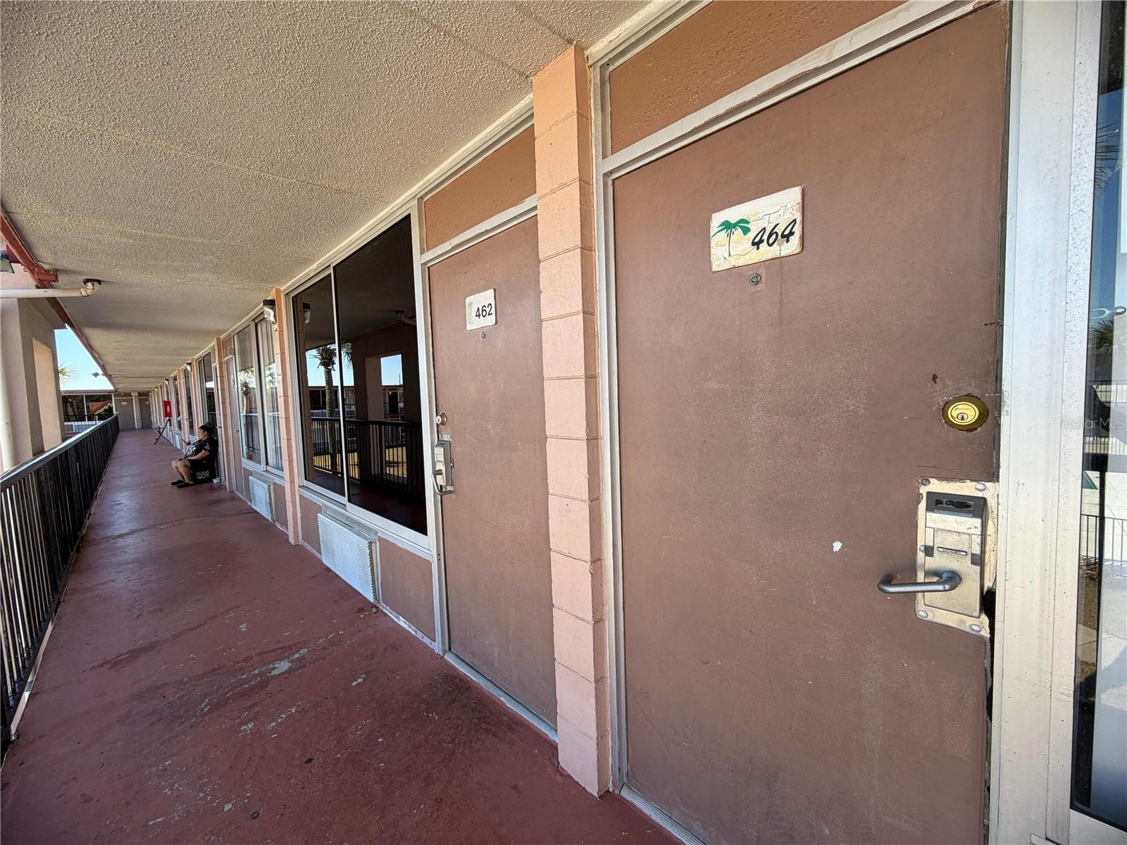 O6378956 Property Photo