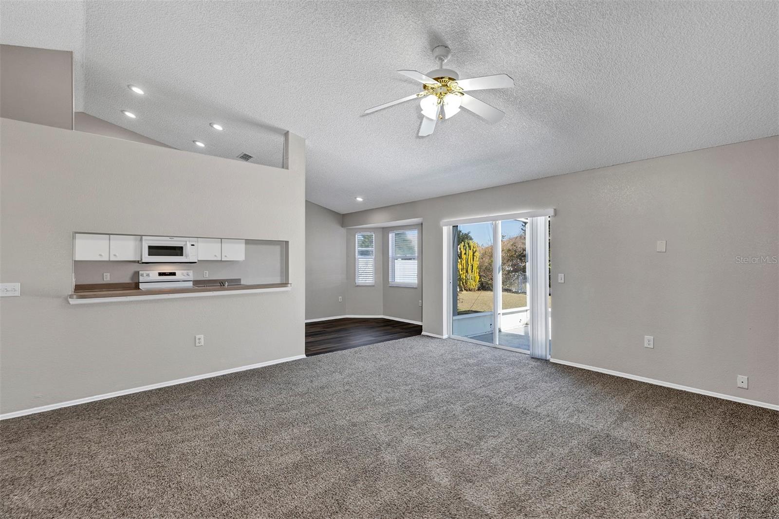 523 TERRANOVA CIR, WINTER HAVEN, FL, 33884