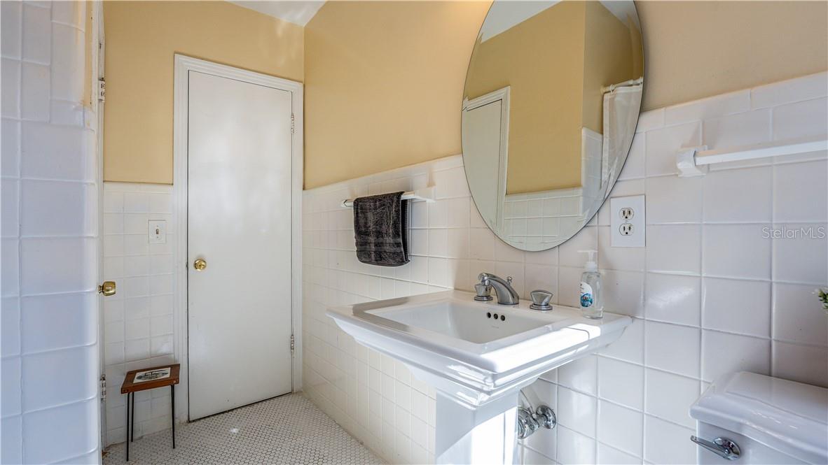 2014 NEWMAN ST, ORLANDO, FL, 32803