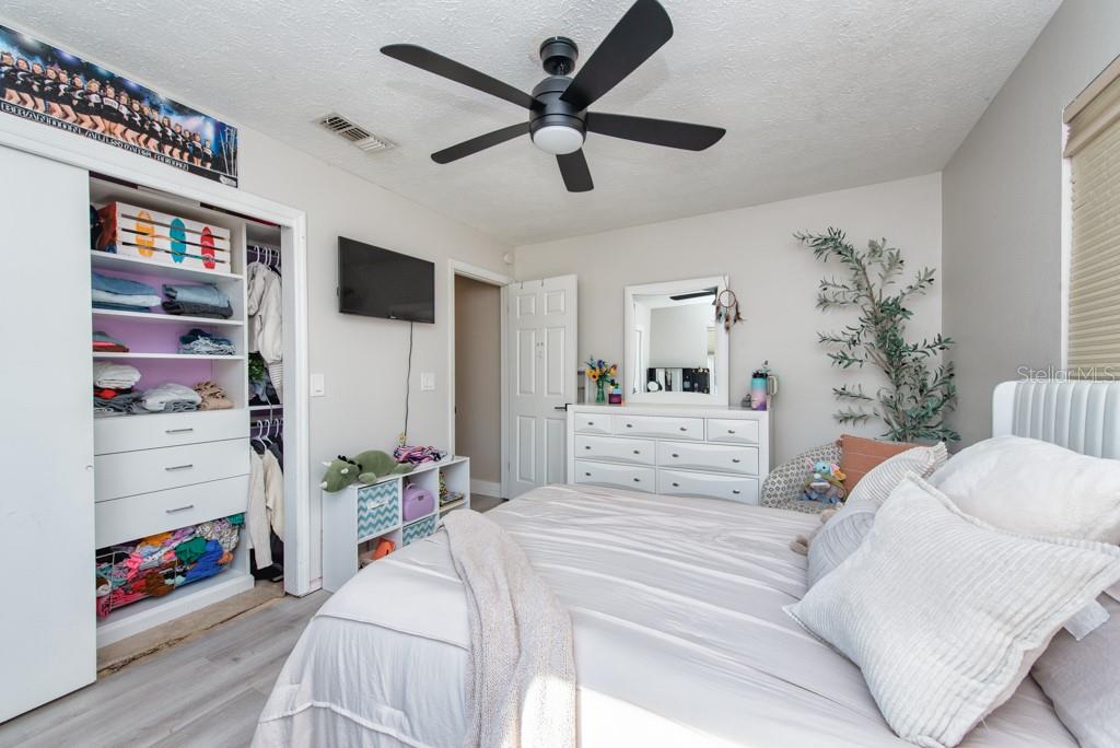 4110 MEADOW RUN LN, WESLEY CHAPEL, FL, 33543