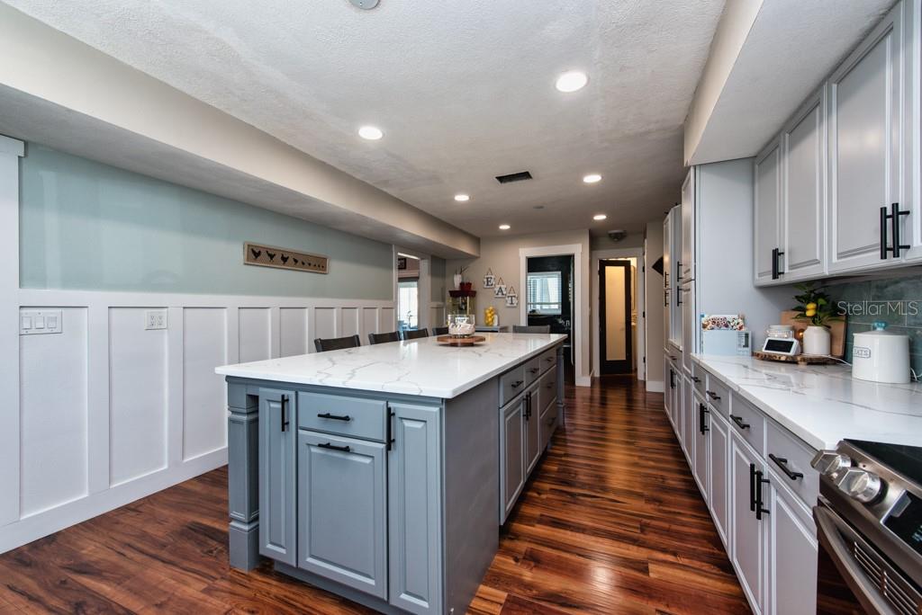 4110 MEADOW RUN LN, WESLEY CHAPEL, FL, 33543