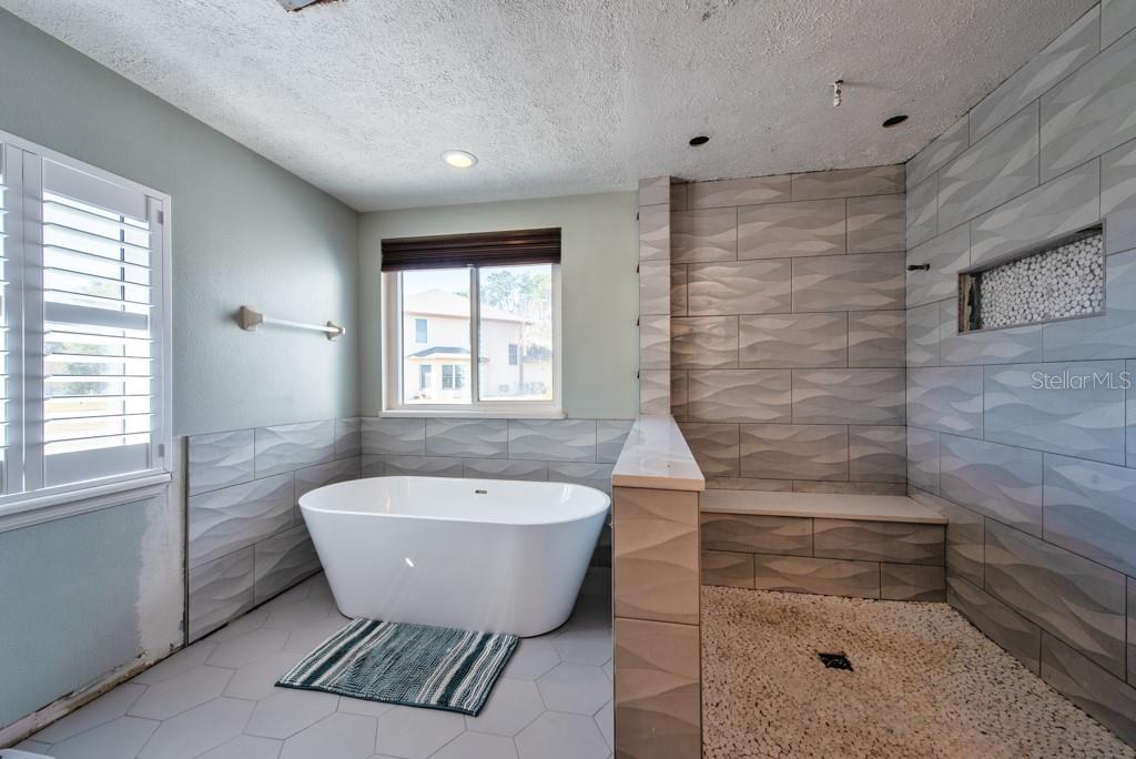 4110 MEADOW RUN LN, WESLEY CHAPEL, FL, 33543