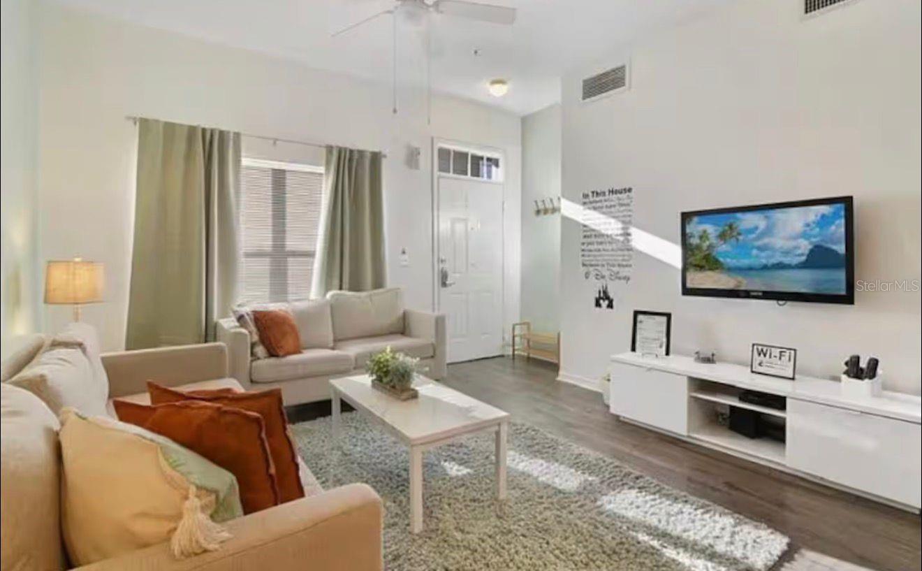 4560 E YELLOWGOLD RD #APT 105, KISSIMMEE, FL, 34746