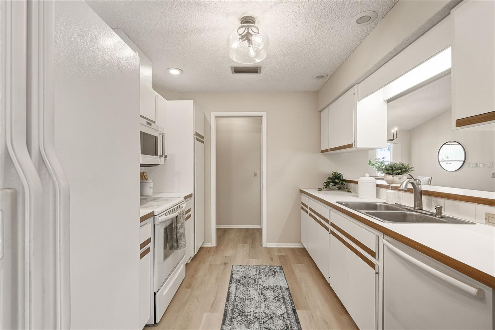 3308 MEADOW RUN CIR, VENICE, FL, 34293