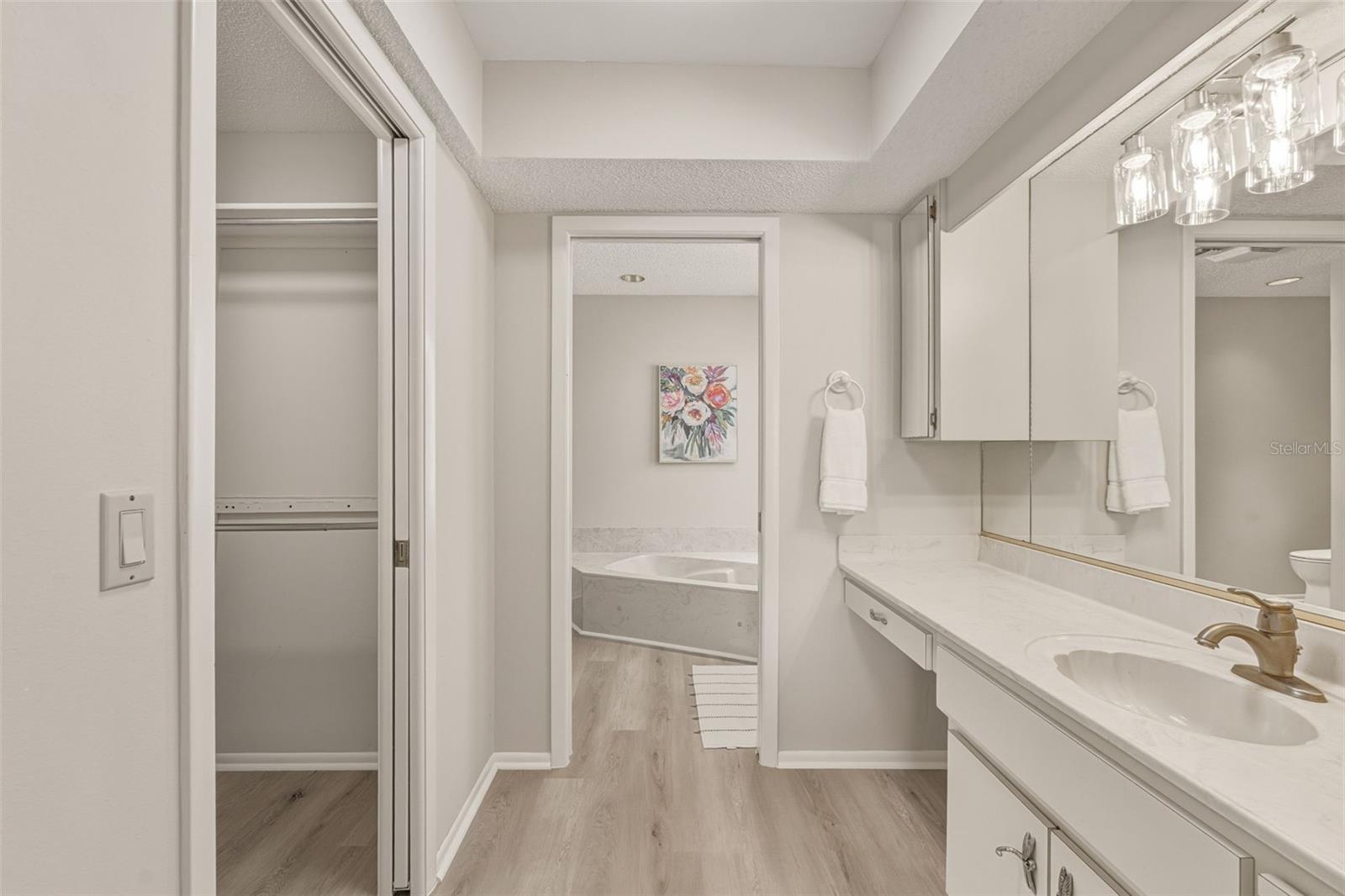 3308 MEADOW RUN CIR, VENICE, FL, 34293