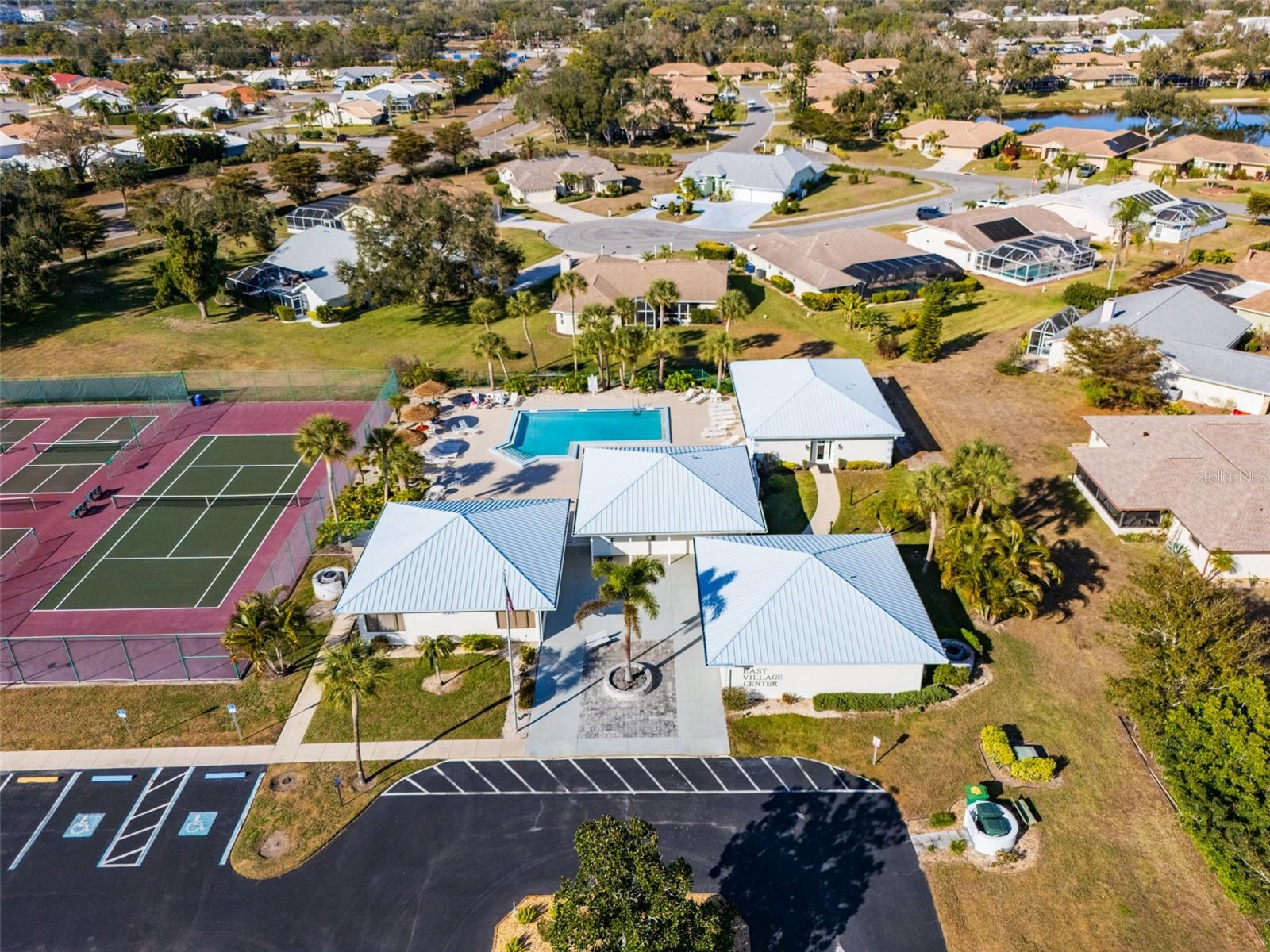 3308 MEADOW RUN CIR, VENICE, FL, 34293