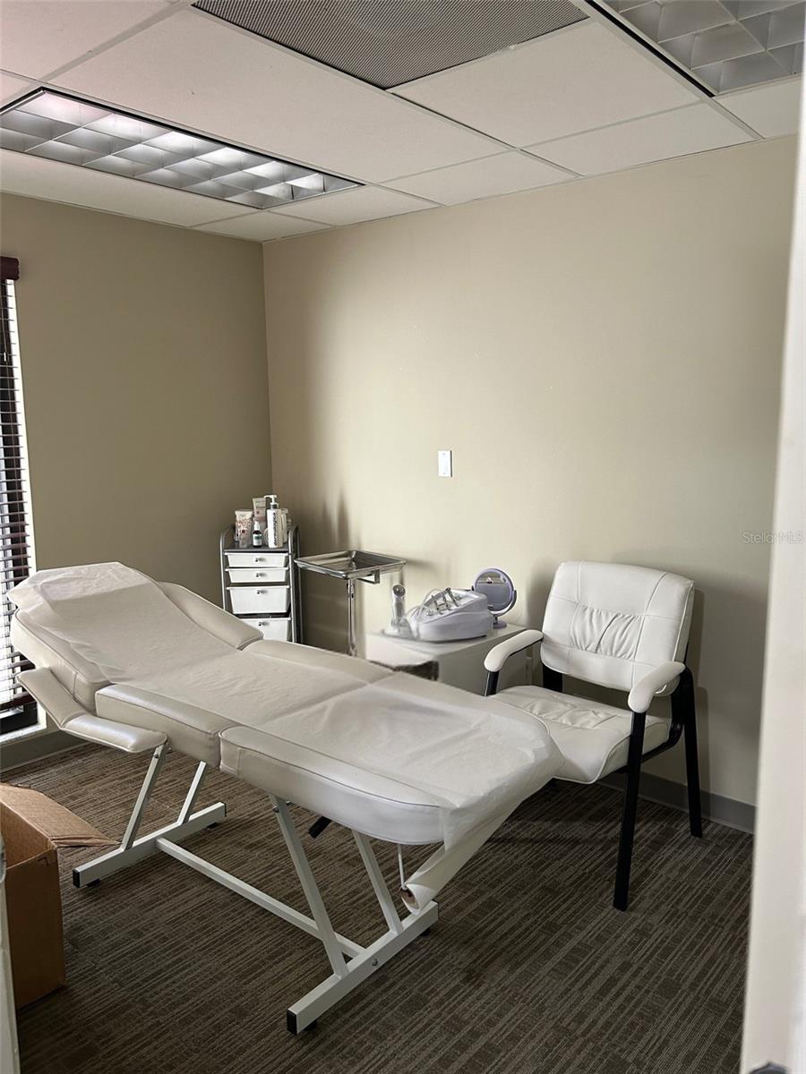 13302 WINDING OAK CT, TAMPA, FL, 33612