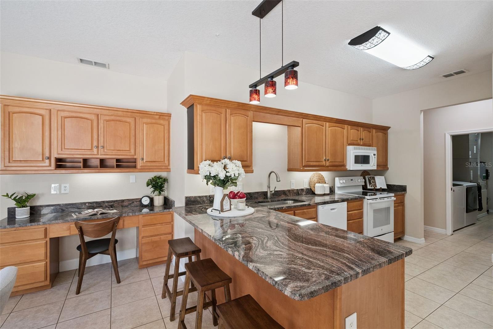 3441 HICKORY CREEK RD, DELTONA, FL, 32738