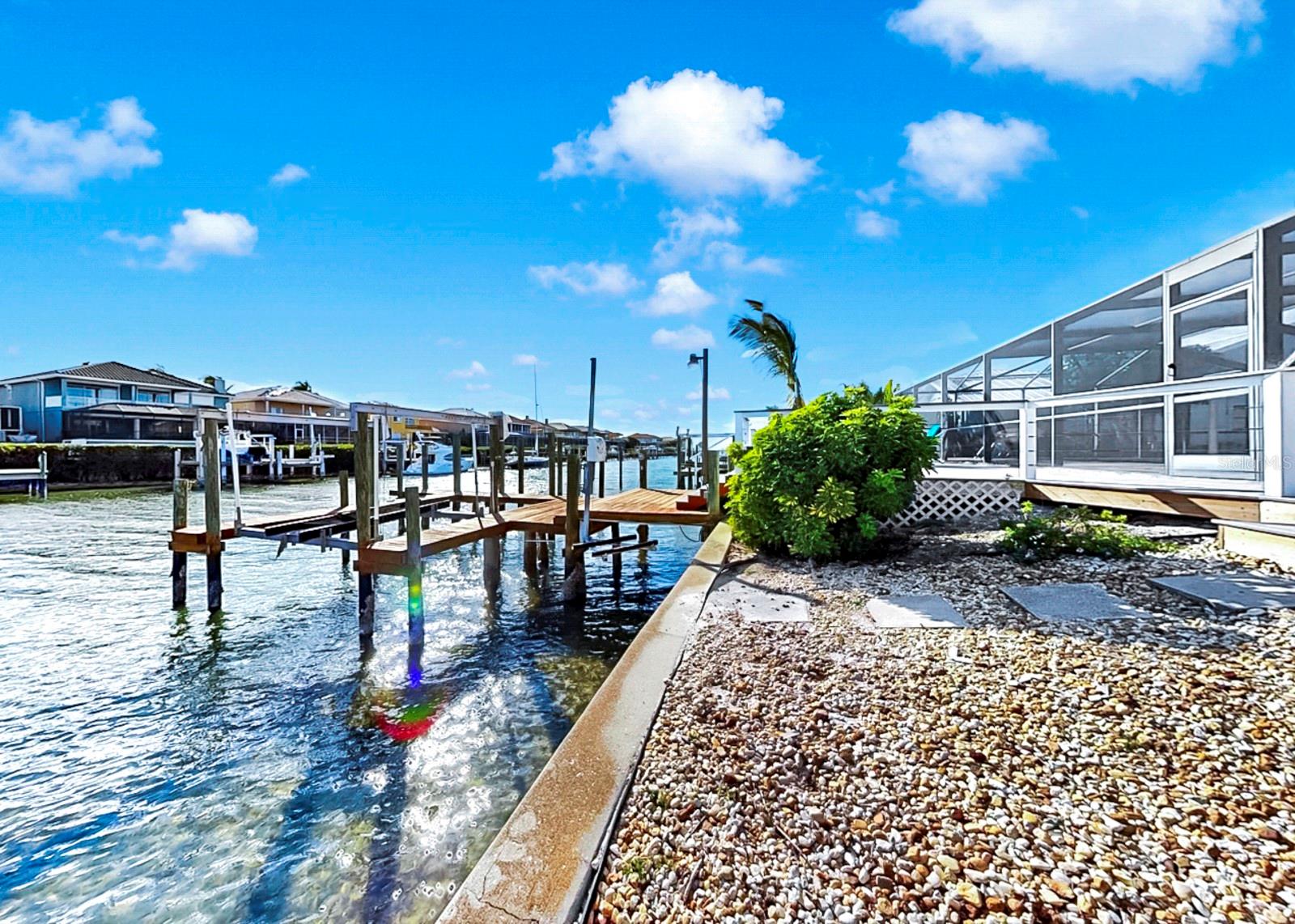 6317 COCOA LN, APOLLO BEACH, FL, 33572