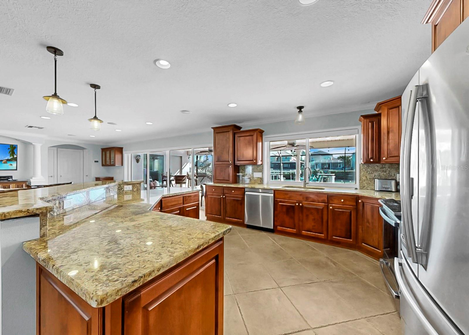 6317 COCOA LN, APOLLO BEACH, FL, 33572