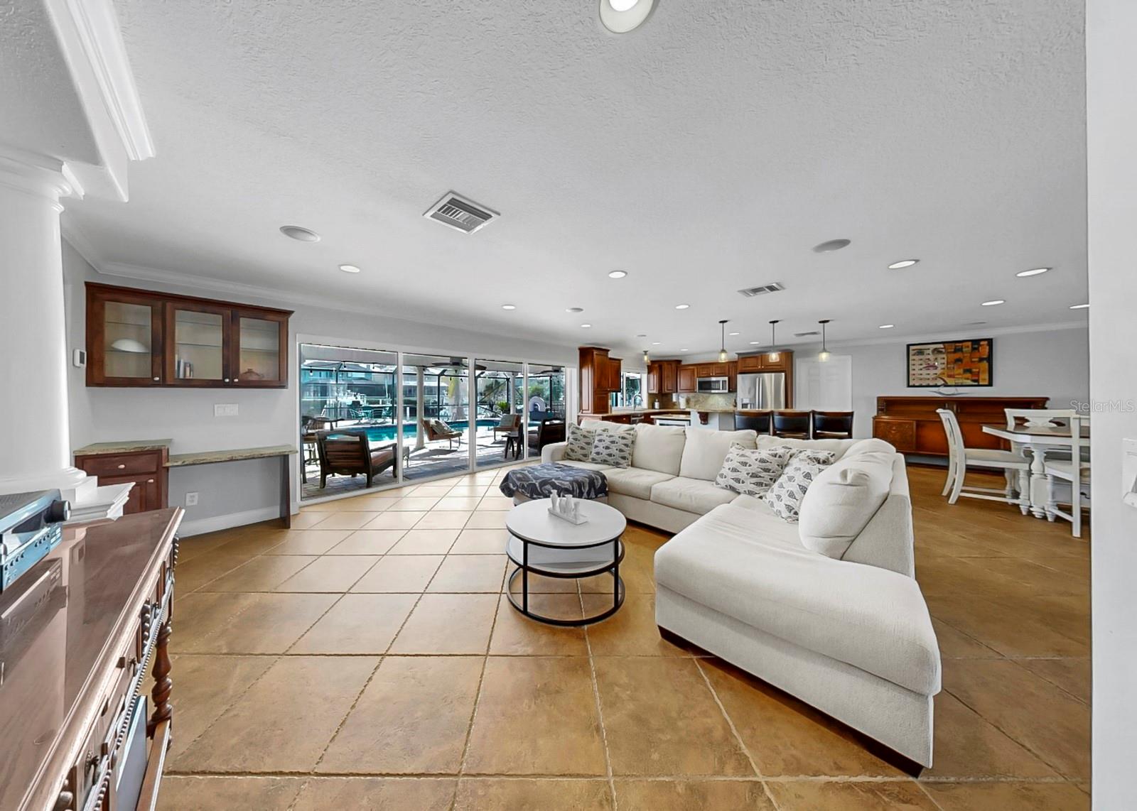 6317 COCOA LN, APOLLO BEACH, FL, 33572