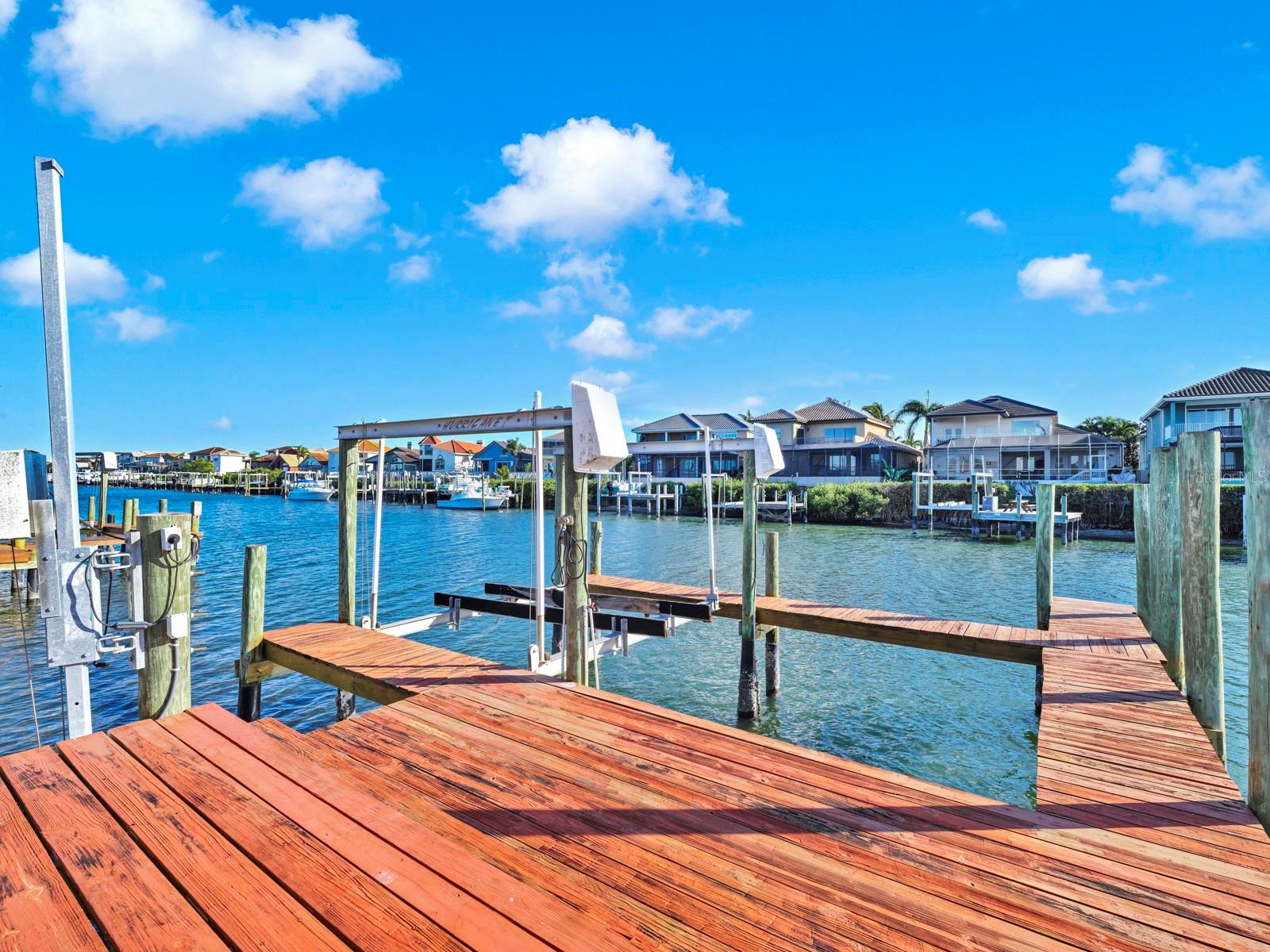 6317 COCOA LN, APOLLO BEACH, FL, 33572