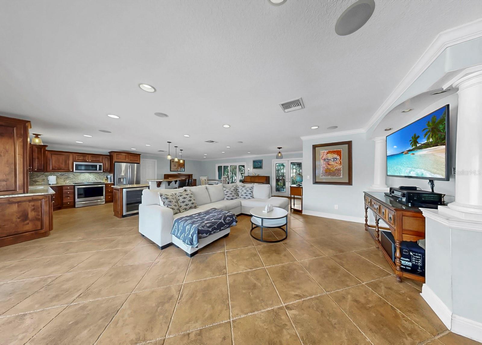 6317 COCOA LN, APOLLO BEACH, FL, 33572