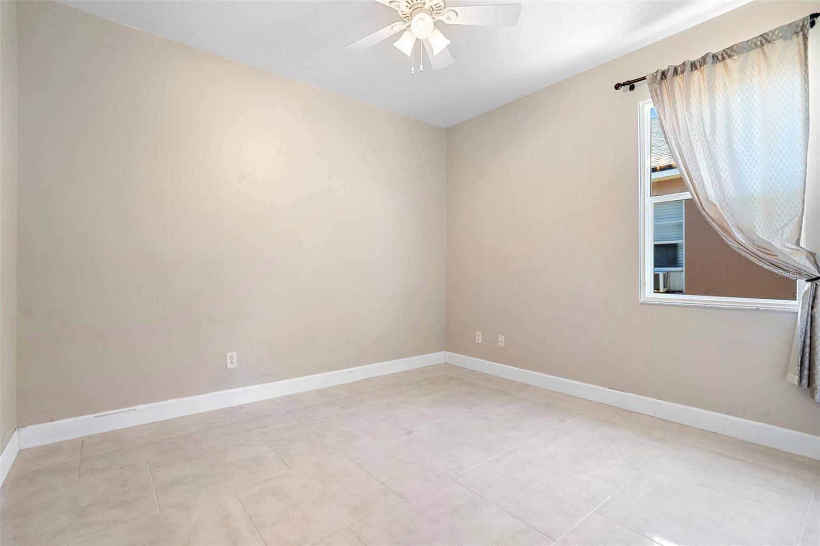 2413 COURTOWN CT, ORLANDO, FL, 32824