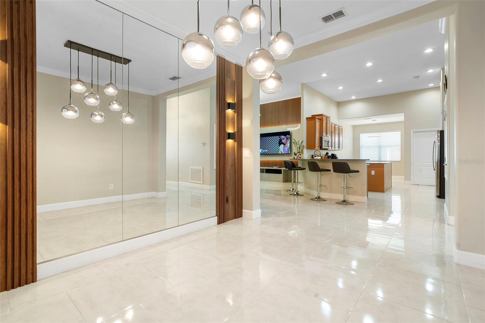 2413 COURTOWN CT, ORLANDO, FL, 32824