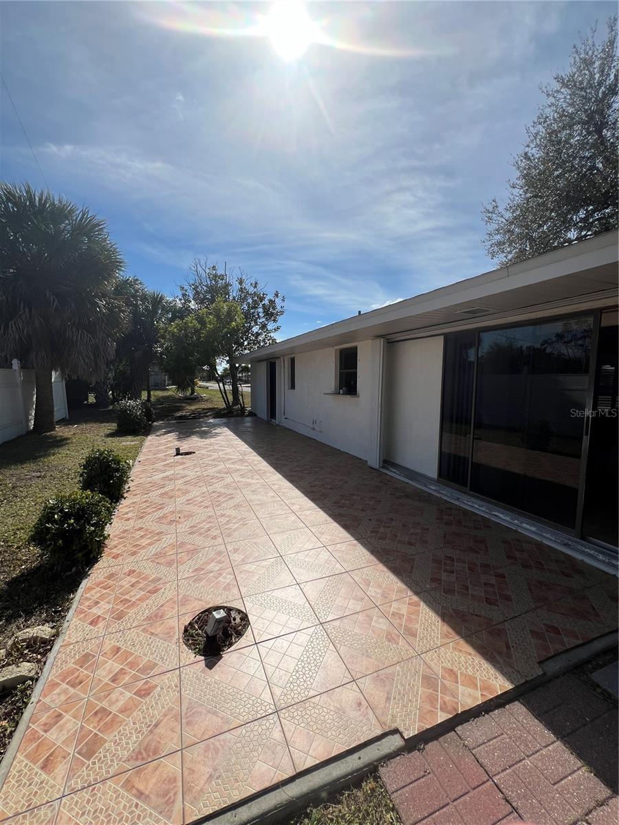 355 SPRING LAKE BLVD NW, PORT CHARLOTTE, FL, 33952