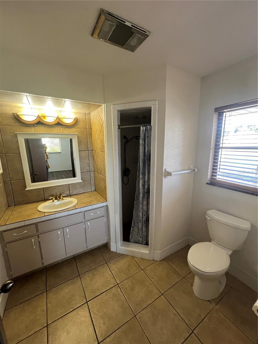 355 SPRING LAKE BLVD NW, PORT CHARLOTTE, FL, 33952