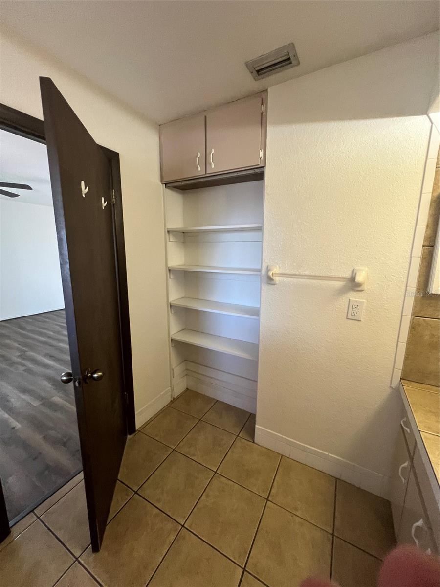 355 SPRING LAKE BLVD NW, PORT CHARLOTTE, FL, 33952