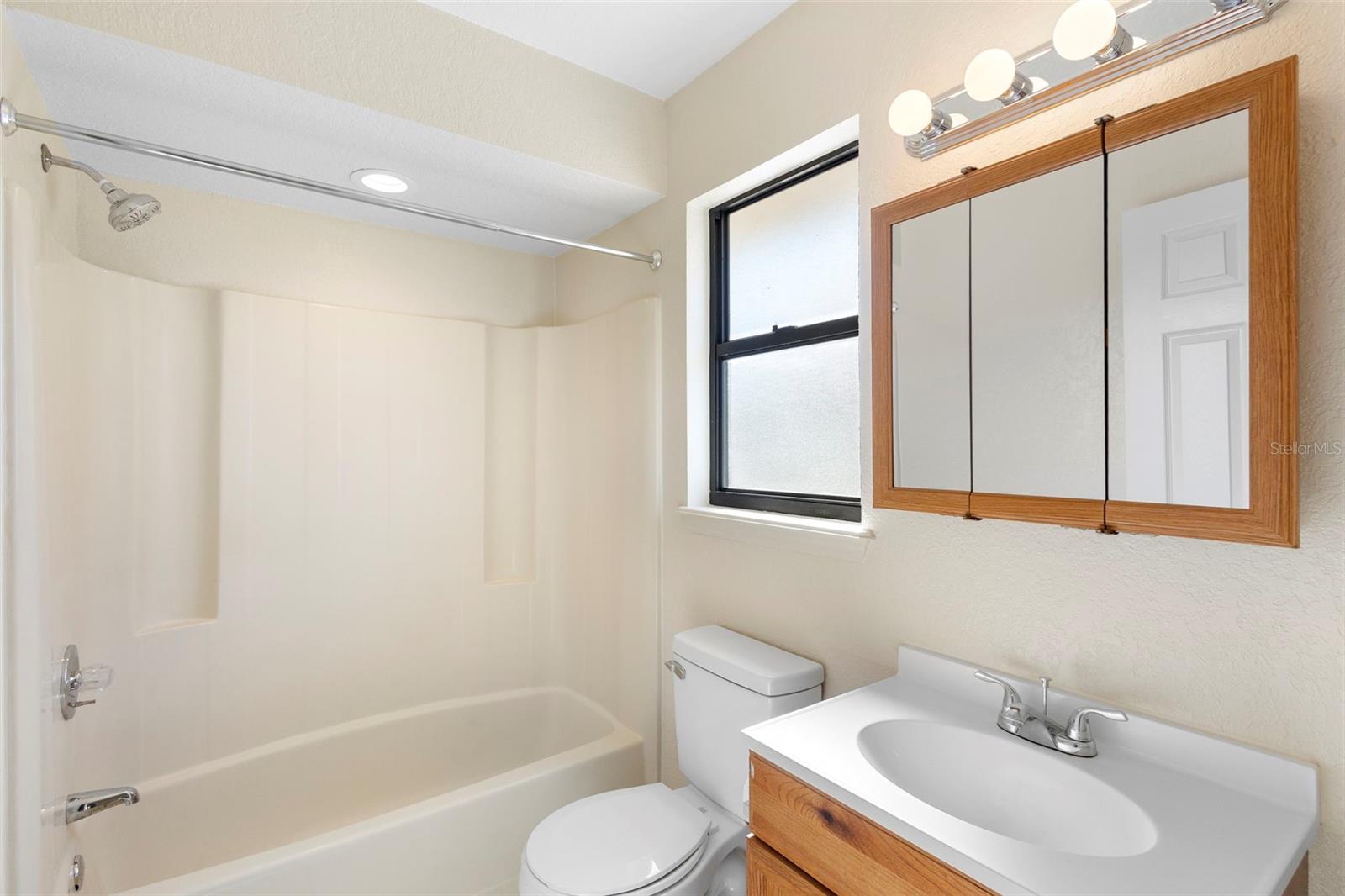 1450 2ND AVE, DELAND, FL, 32724