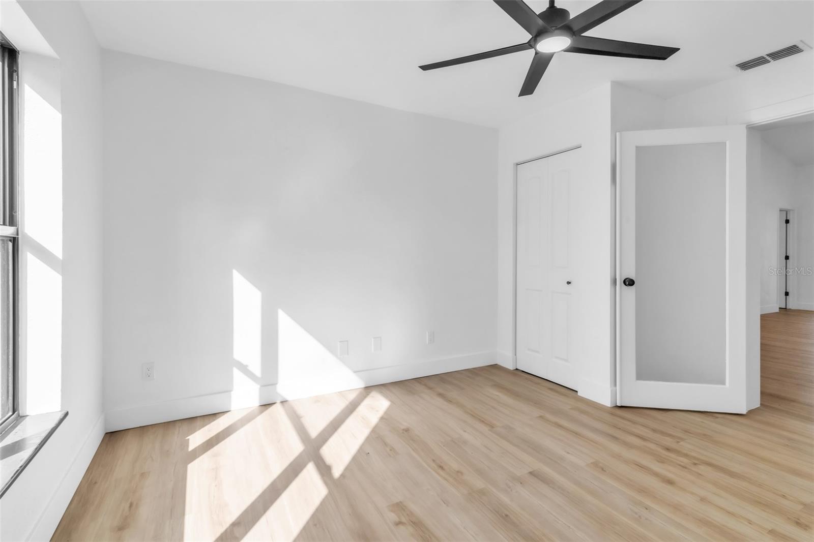 1110 WOODCREST AVE, SAFETY HARBOR, FL, 34695