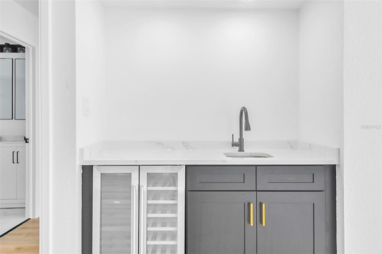 1110 WOODCREST AVE, SAFETY HARBOR, FL, 34695