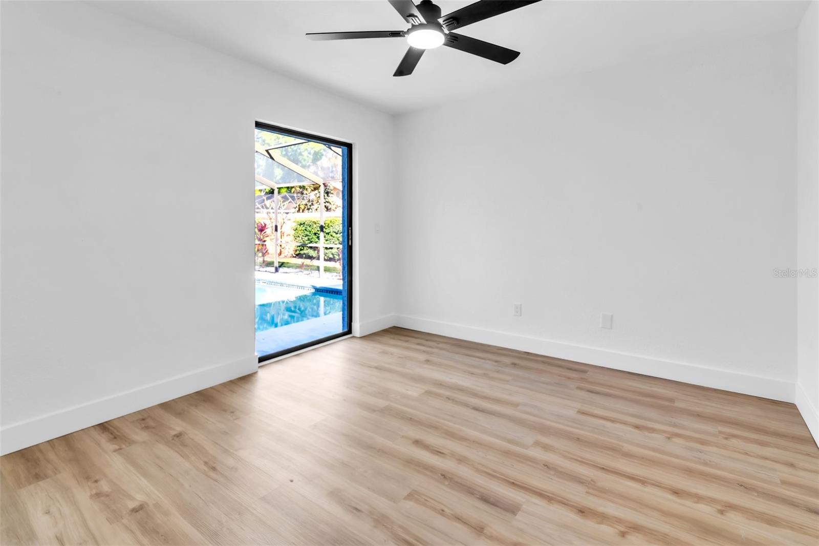 1110 WOODCREST AVE, SAFETY HARBOR, FL, 34695