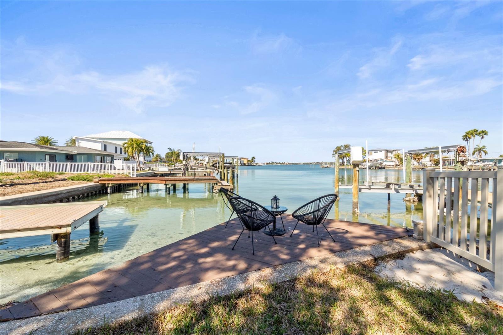 402 161ST AVE, REDINGTON BEACH, FL, 33708