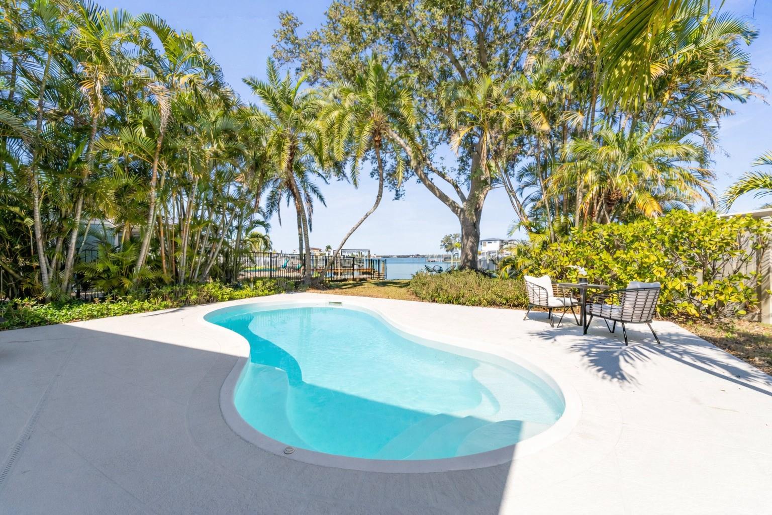 402 161ST AVE, REDINGTON BEACH, FL, 33708