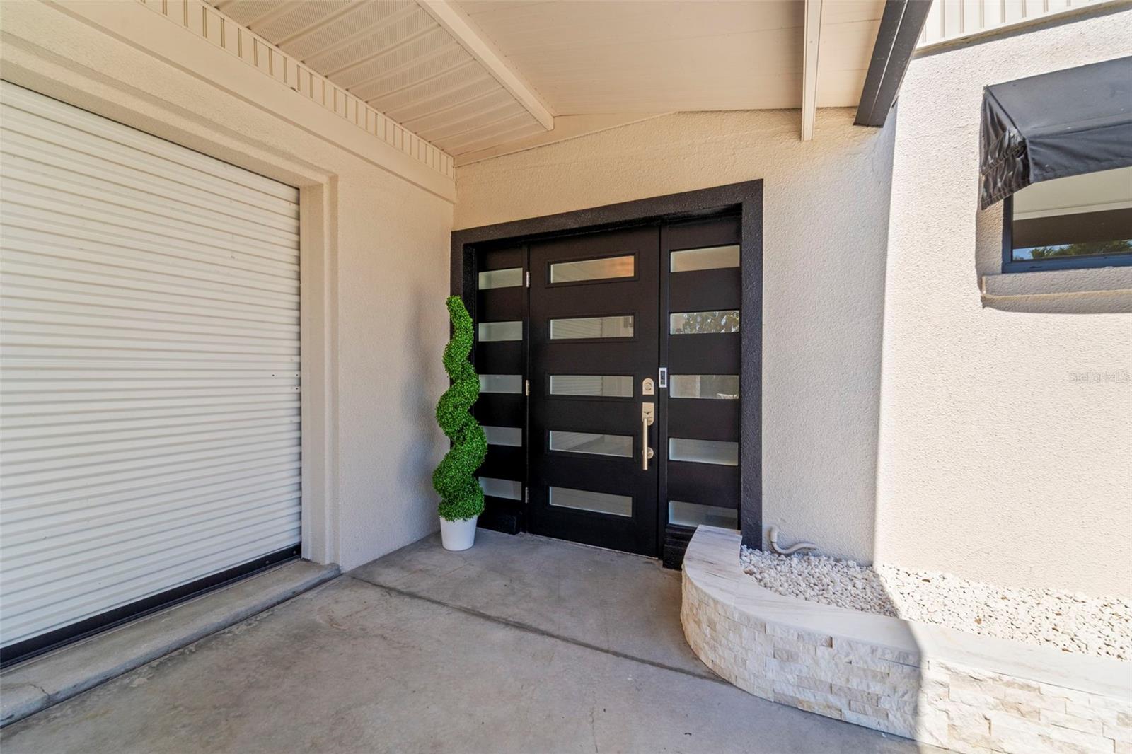 402 161ST AVE, REDINGTON BEACH, FL, 33708