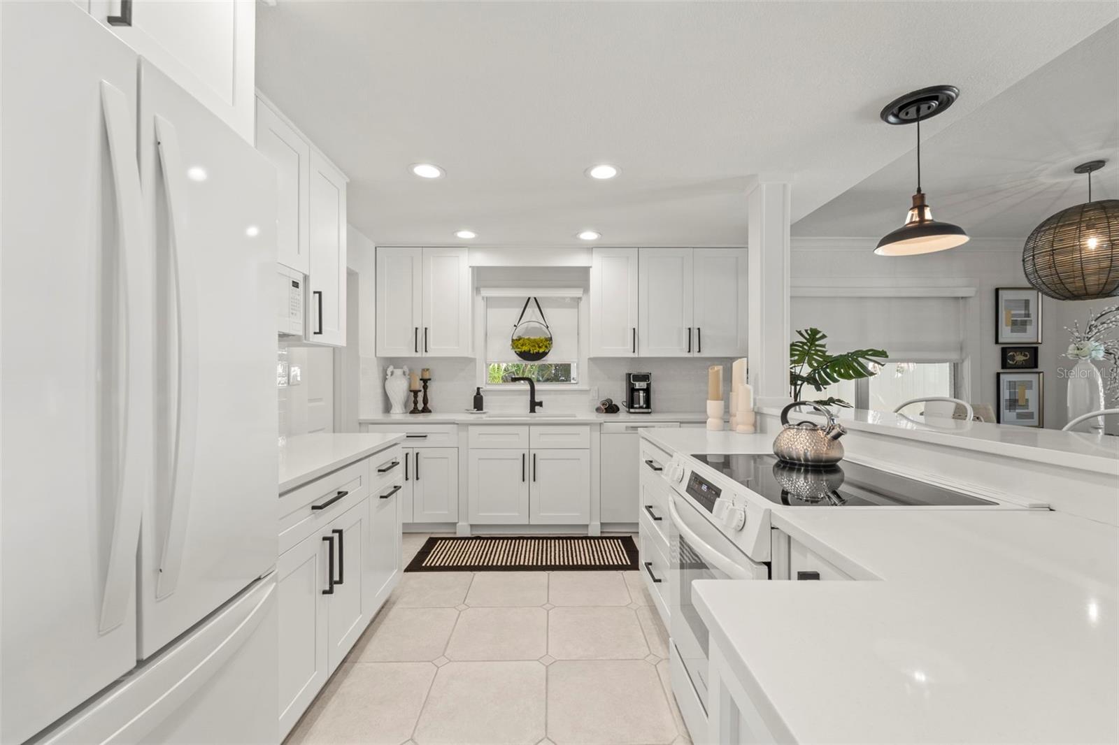 402 161ST AVE, REDINGTON BEACH, FL, 33708