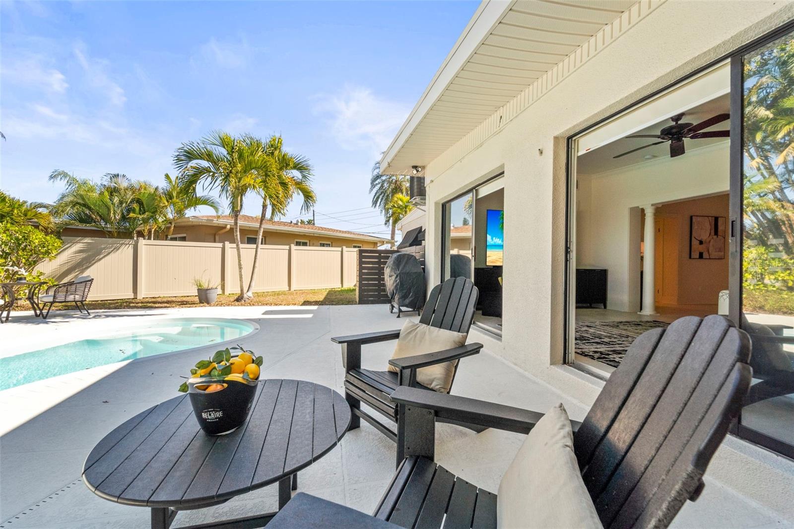 402 161ST AVE, REDINGTON BEACH, FL, 33708