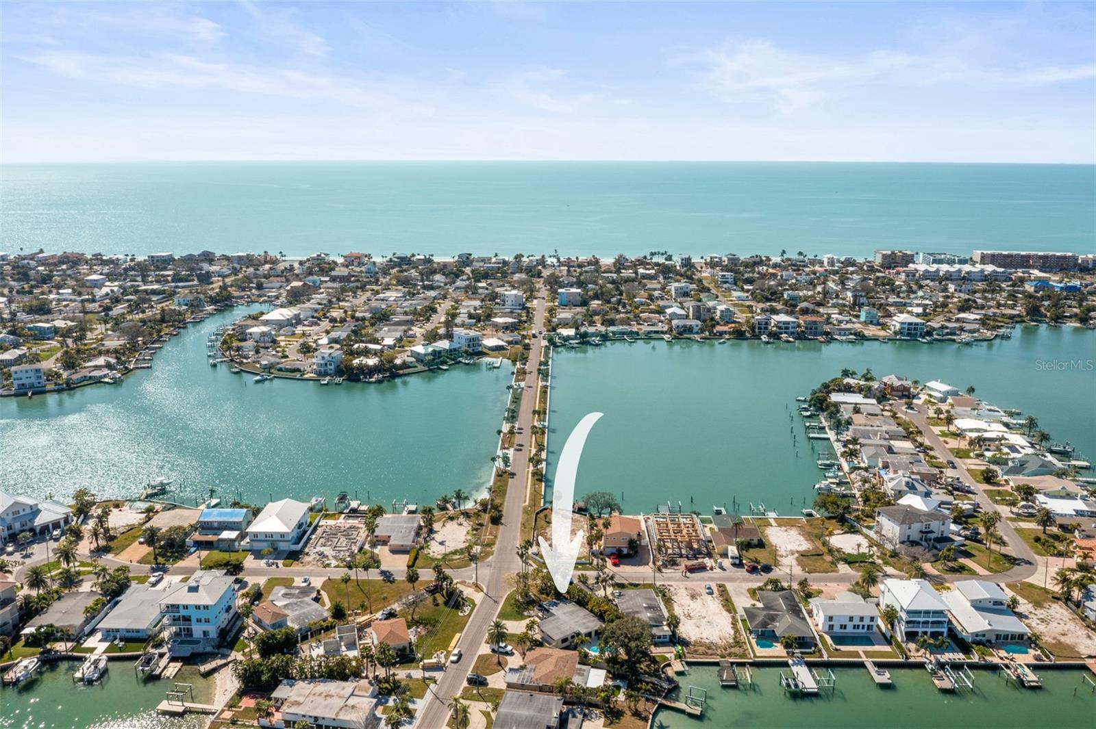 402 161ST AVE, REDINGTON BEACH, FL, 33708