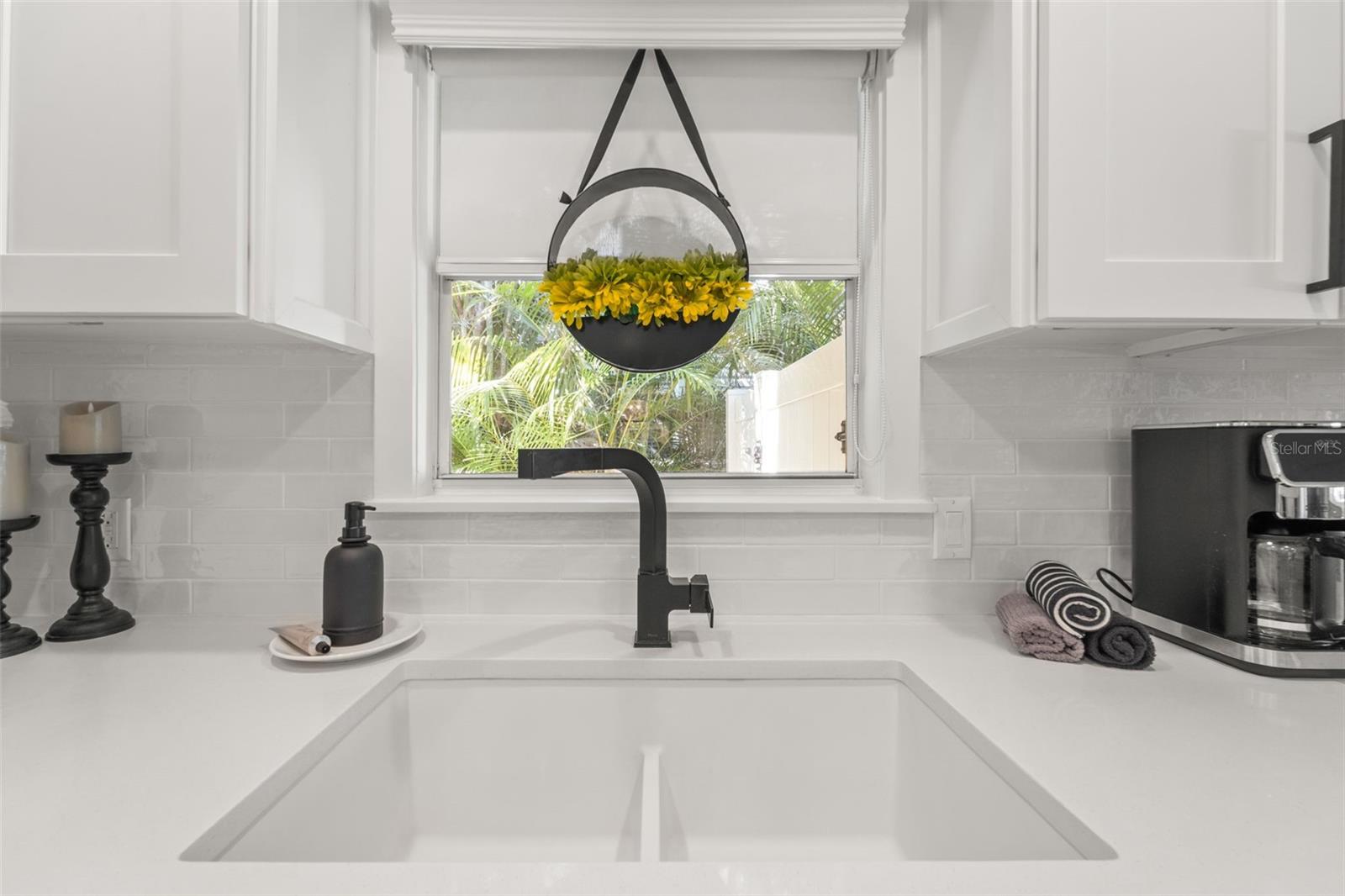 402 161ST AVE, REDINGTON BEACH, FL, 33708