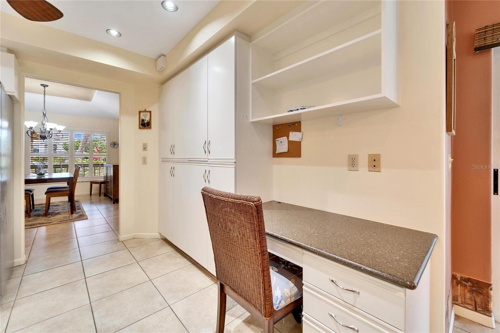 2913 ASTON AVE, PLANT CITY, FL, 33566