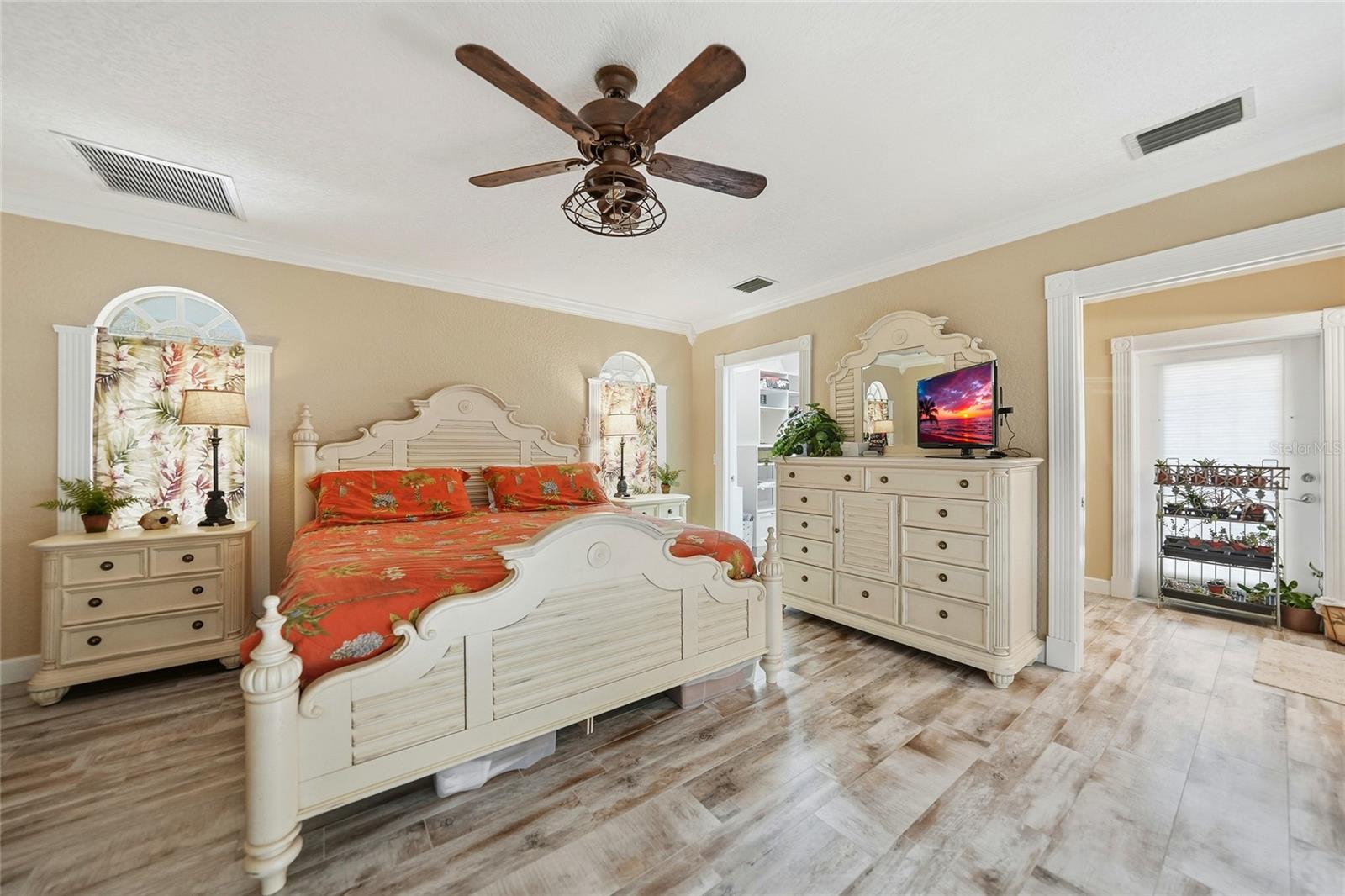 24646 TANGERINE AVE, PORT CHARLOTTE, FL, 33980