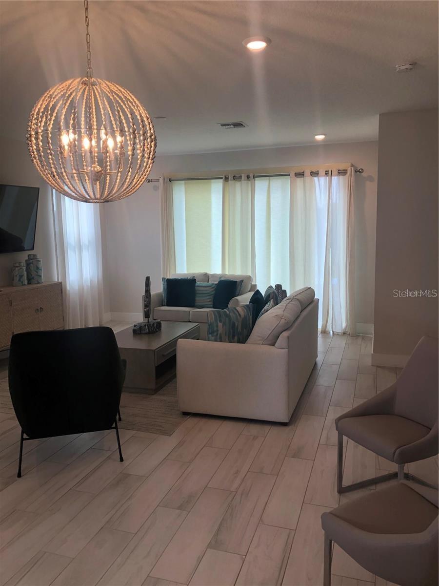 820 DRIVING RANGE CT, REUNION, FL, 34747