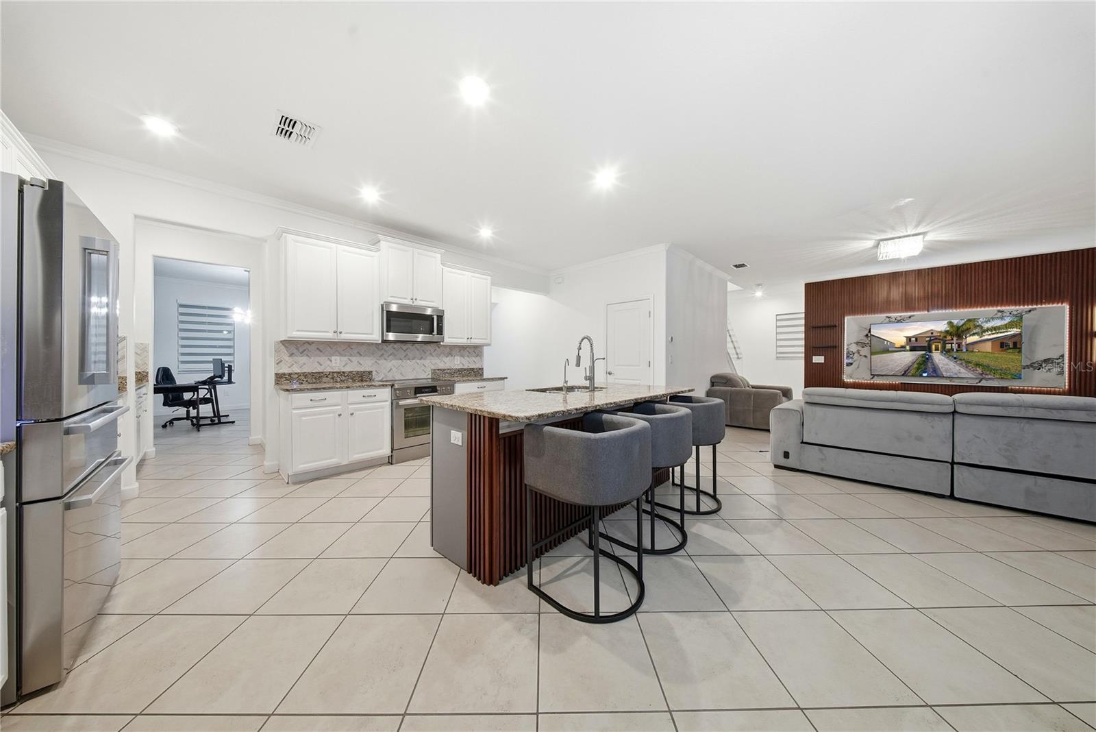 11742 WINTERSET COVE DR, RIVERVIEW, FL, 33579