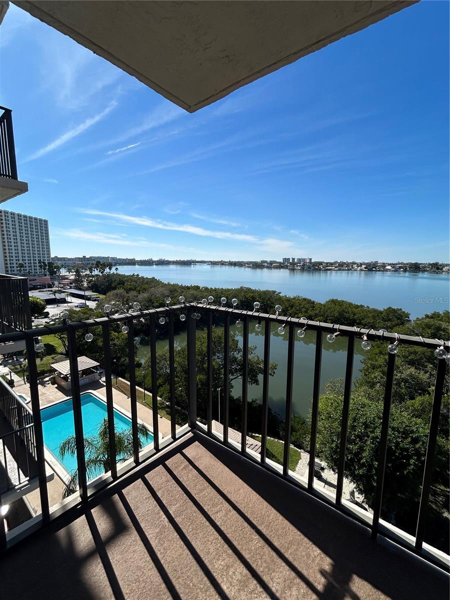 7050 SUNSET DR S #716, SOUTH PASADENA, FL, 33707