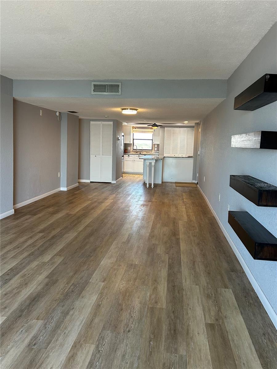 7050 SUNSET DR S #716, SOUTH PASADENA, FL, 33707