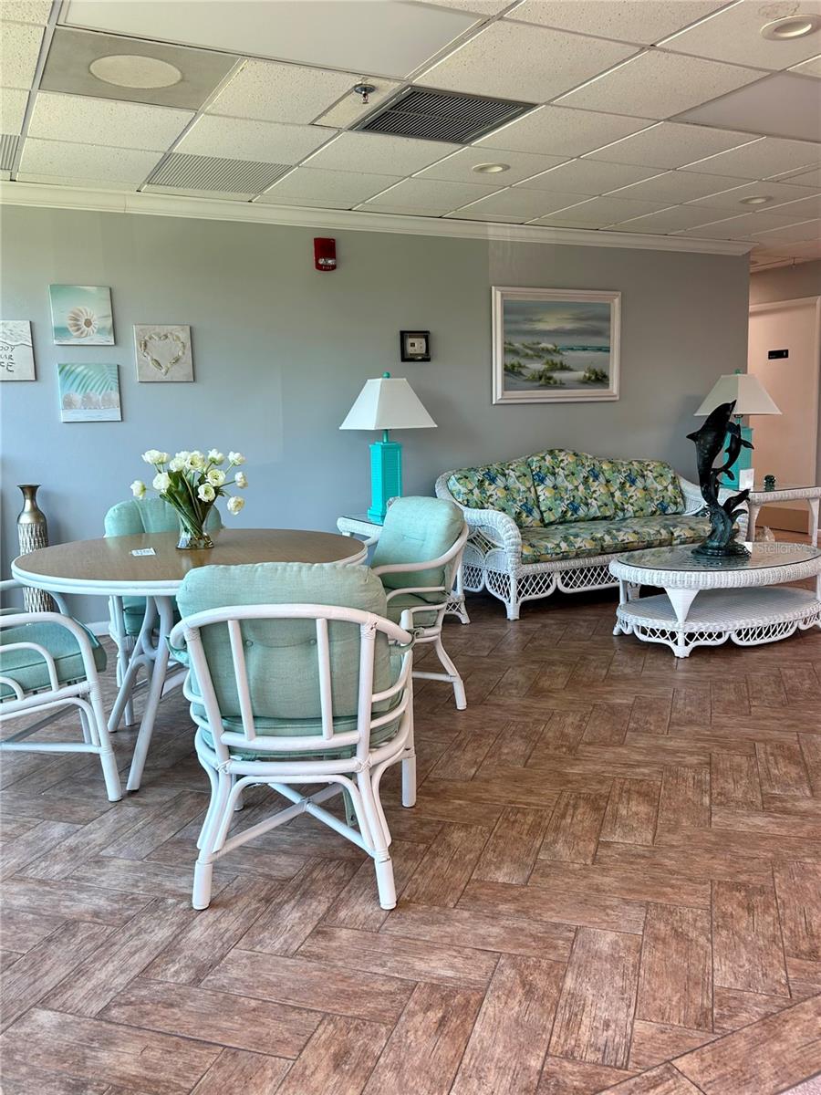 7050 SUNSET DR S #716, SOUTH PASADENA, FL, 33707